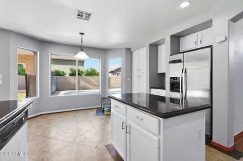 Kitchen - 1166 E Stottler Dr, Gilbert, AZ 85296 photo 5 of 5