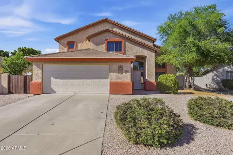 Exterior - 1166 E Stottler Dr, Gilbert, AZ 85296 photo 2 of 10