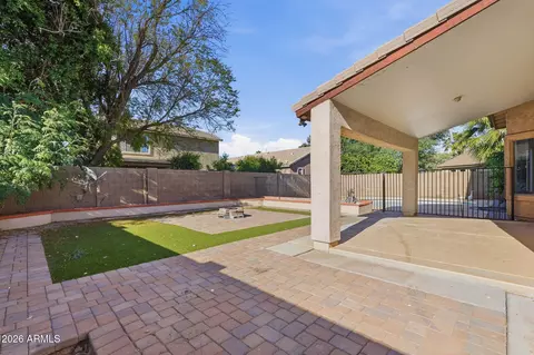Exterior - 1166 E Stottler Dr, Gilbert, AZ 85296 photo 6 of 10