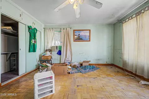 Bedroom - 916 E Cambridge Ave, Phoenix, AZ 85006 photo 2 of 3