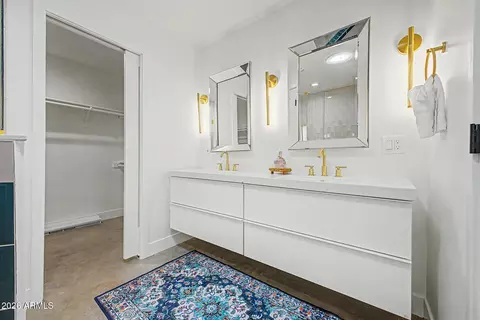 Bath - 3823 E Yale St, Phoenix, AZ 85008 photo 1 of 3