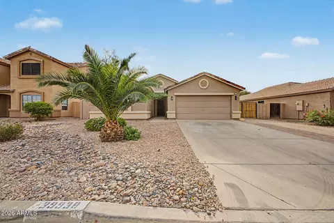 39938 N Vincenza St, San Tan Valley, AZ 85140