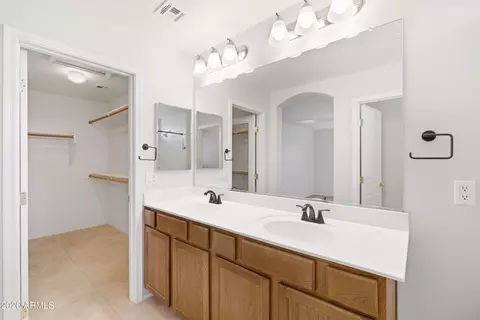 Bath - 1555 Elgin St, Gilbert, AZ 85295 photo 3 of 5