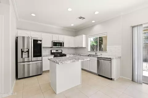 Kitchen - 1555 Elgin St, Gilbert, AZ 85295 photo 1 of 5