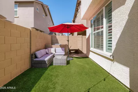 Exterior - 4317 Erie St, Gilbert, AZ 85295 photo 5 of 7