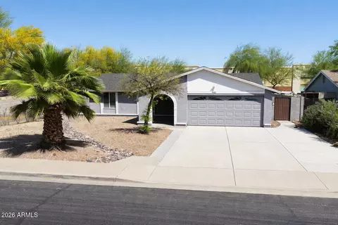 945 N Central Dr, Chandler, AZ 85224