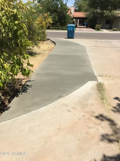 Other - 323 E Rose Ln, Phoenix, AZ 85012 photo 7 of 7