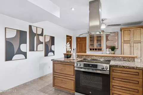 Kitchen - 2038 E Solano Dr, Phoenix, AZ 85016 photo 5 of 5