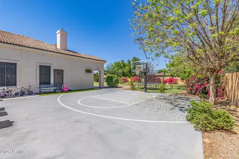 Exterior - 2816 E Clark Dr, Gilbert, AZ 85297 photo 13 of 13