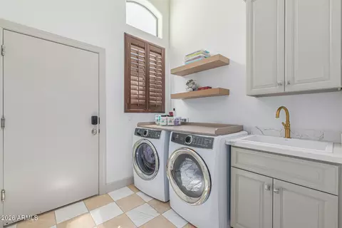 Other - 2816 E Clark Dr, Gilbert, AZ 85297 photo 7 of 13