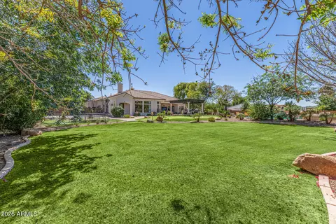 Exterior - 2816 E Clark Dr, Gilbert, AZ 85297 photo 5 of 13