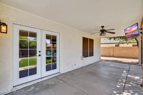 Exterior - 2208 S Peppertree Ct, Gilbert, AZ 85295 photo 13 of 13