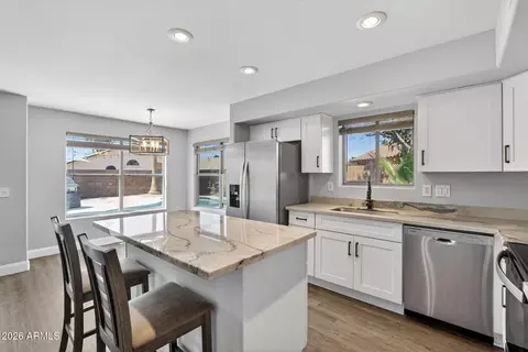Kitchen - 2208 S Peppertree Ct, Gilbert, AZ 85295 photo 3 of 5