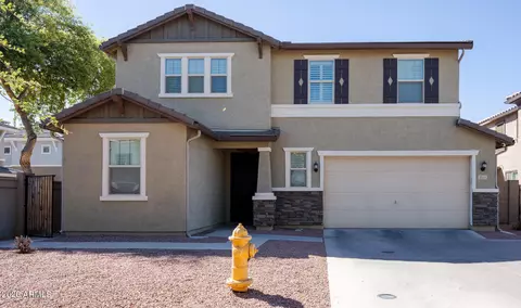 241 E Roadrunner Dr, Chandler, AZ 85286