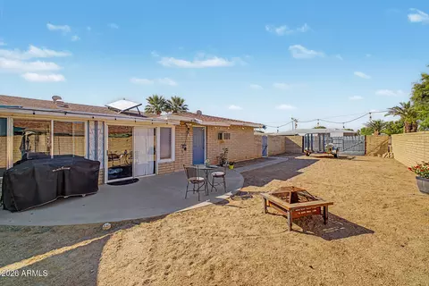 Exterior - 755 N 63rd Pl, Mesa, AZ 85205 photo 4 of 5