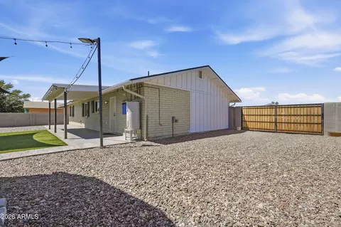 Exterior - 11325 E Marguerite Ave, Mesa, AZ 85208 photo 3 of 9