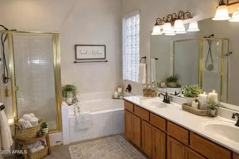 Bath - 8014 E Plata Ave E, Mesa, AZ 85212 photo 2 of 2