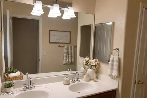 8014 E Plata Ave E, Mesa, AZ 85212