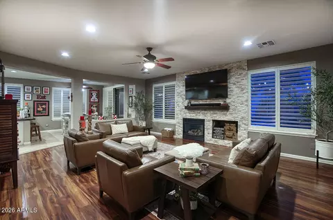 Living - 4080 E Laurel Ave, Gilbert, AZ 85234 photo 2 of 3