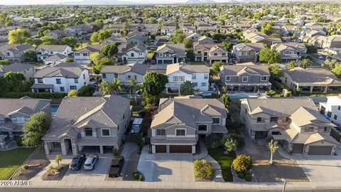 View/Area - 4080 E Laurel Ave, Gilbert, AZ 85234 photo 2 of 7