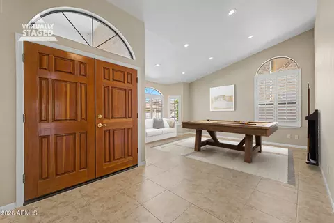 Entry Way - 1043 W Iris Dr, Gilbert, AZ 85233 photo 2 of 3