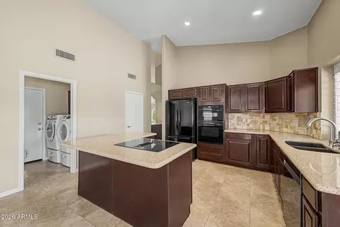 Kitchen - 1043 W Iris Dr, Gilbert, AZ 85233 photo 1 of 4