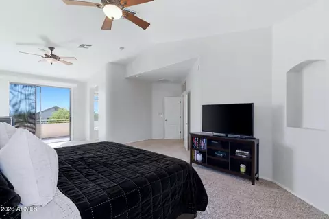 Bedroom - 7943 E Sugarloaf Cir, Mesa, AZ 85207 photo 3 of 7