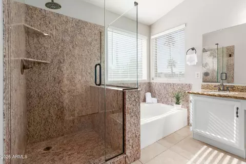 Bath - 3611 E Windmere Dr, Phoenix, AZ 85048 photo 1 of 2