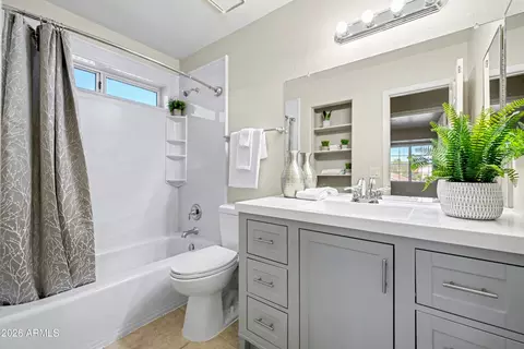 Bath - 3611 E Windmere Dr, Phoenix, AZ 85048 photo 2 of 2