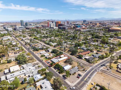 1219 S Farmer Ave, Tempe, AZ 85281