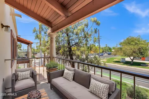 Exterior - 1017 E Maryland Ave #236, Phoenix, AZ 85014 photo 1 of 7