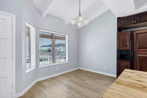 Dining - 1017 E Maryland Ave #236, Phoenix, AZ 85014 photo 1 of 1