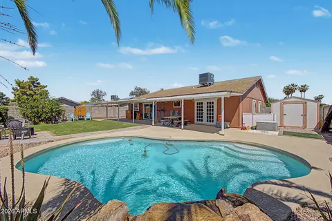 1608 W Alamo Dr, Chandler, AZ 85224