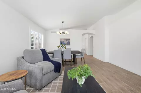 2435 E Patrick Ln, Phoenix, AZ 85024 photo 7