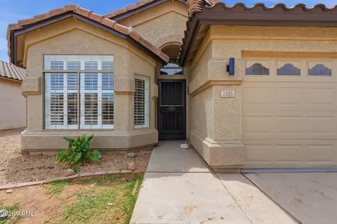 2435 E Patrick Ln, Phoenix, AZ 85024 photo 4