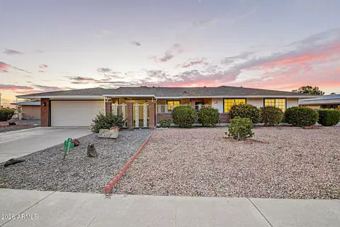 10338 W Caron Dr, Sun City, AZ 85351