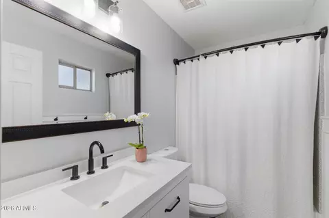 Bath - 1404 W Montebello Ave, Apache Junction, AZ 85120 photo 1 of 2