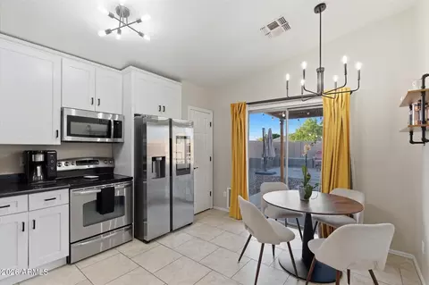 Kitchen - 1404 W Montebello Ave, Apache Junction, AZ 85120 photo 1 of 3