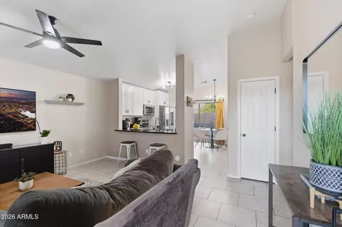 Entry Way - 1404 W Montebello Ave, Apache Junction, AZ 85120 photo 1 of 1