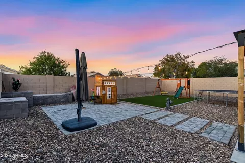 Exterior - 1404 W Montebello Ave, Apache Junction, AZ 85120 photo 5 of 8