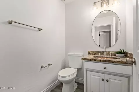 Bath - 2266 E Mallory Cir, Mesa, AZ 85213 photo 12 of 13