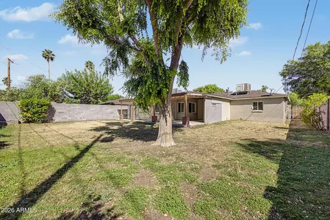 Exterior - 3907 E Mulberry Dr, Phoenix, AZ 85018 photo 3 of 11