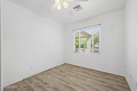 Bedroom - 3907 E Mulberry Dr, Phoenix, AZ 85018 photo 4 of 5