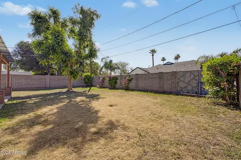 Exterior - 3907 E Mulberry Dr, Phoenix, AZ 85018 photo 5 of 11