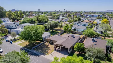 View/Area - 3907 E Mulberry Dr, Phoenix, AZ 85018 photo 4 of 7