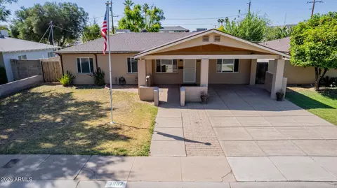 Exterior - 3907 E Mulberry Dr, Phoenix, AZ 85018 photo 7 of 11