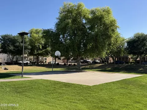 Exterior - 4131 E Oakland St, Gilbert, AZ 85295 photo 6 of 7