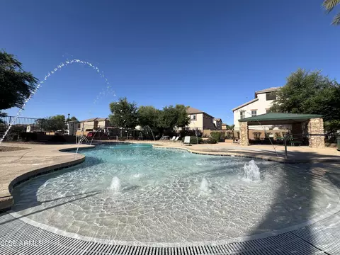 Exterior - 4131 E Oakland St, Gilbert, AZ 85295 photo 5 of 7