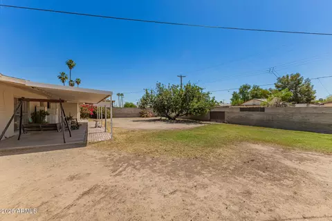 Exterior - 5337 W Thomas Rd, Phoenix, AZ 85031 photo 3 of 7