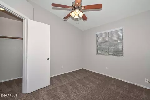 Bedroom - 3125 E Siesta Ln, Phoenix, AZ 85050 photo 3 of 5